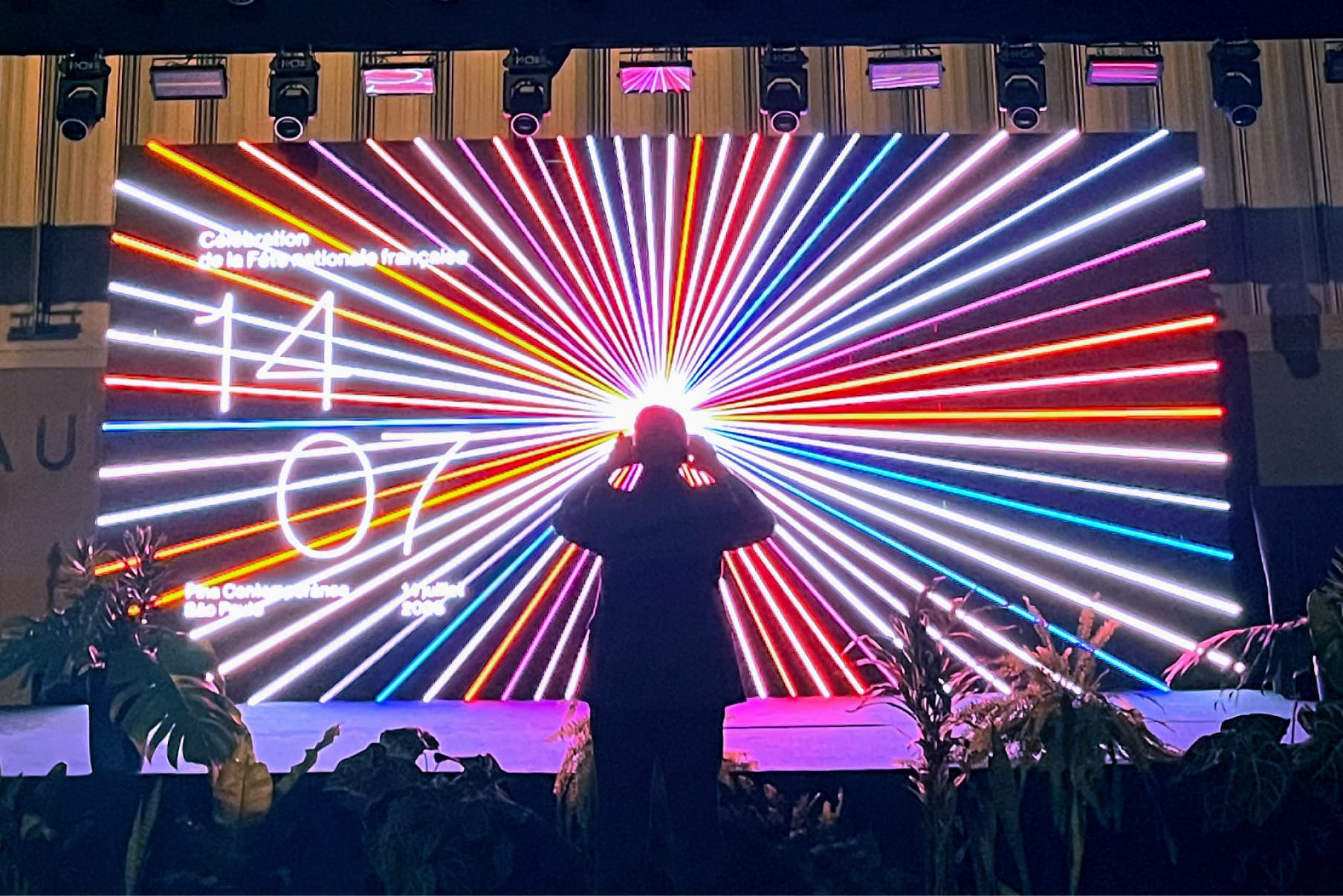 Identidade visual 14 DE JULHO, RegularSwitch