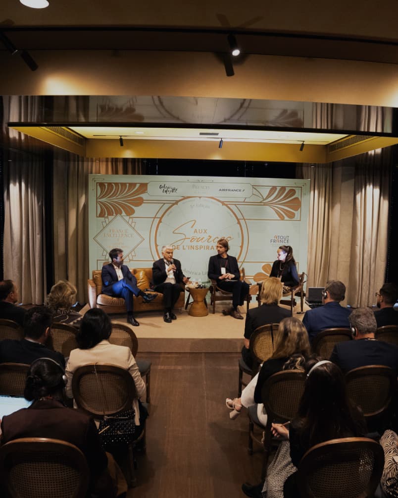 Identidade visual France Excellence 2025, direção de arte RegularSwitch
