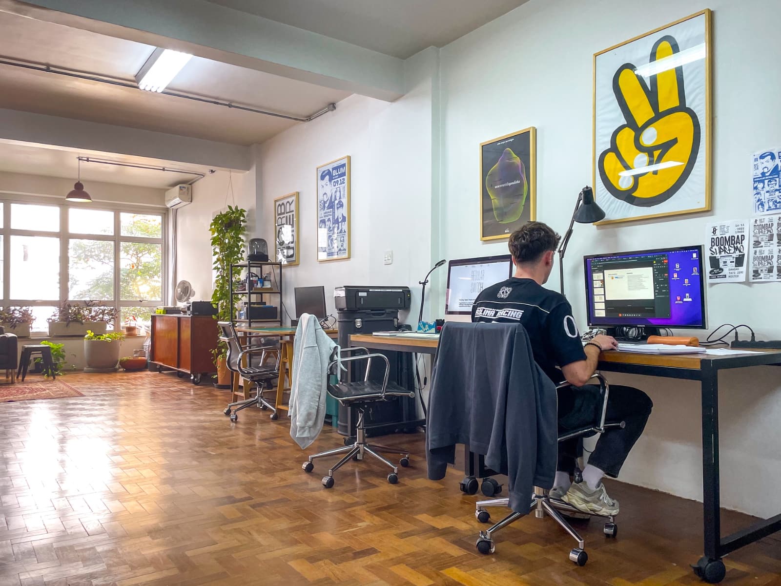Identidade visual Galeria, RegularSwitch