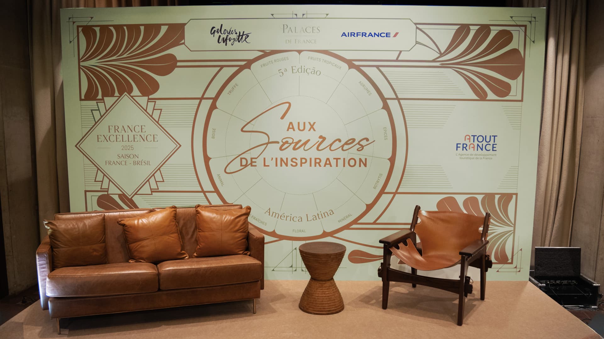 Identidade visual France Excellence 2025, RegularSwitch