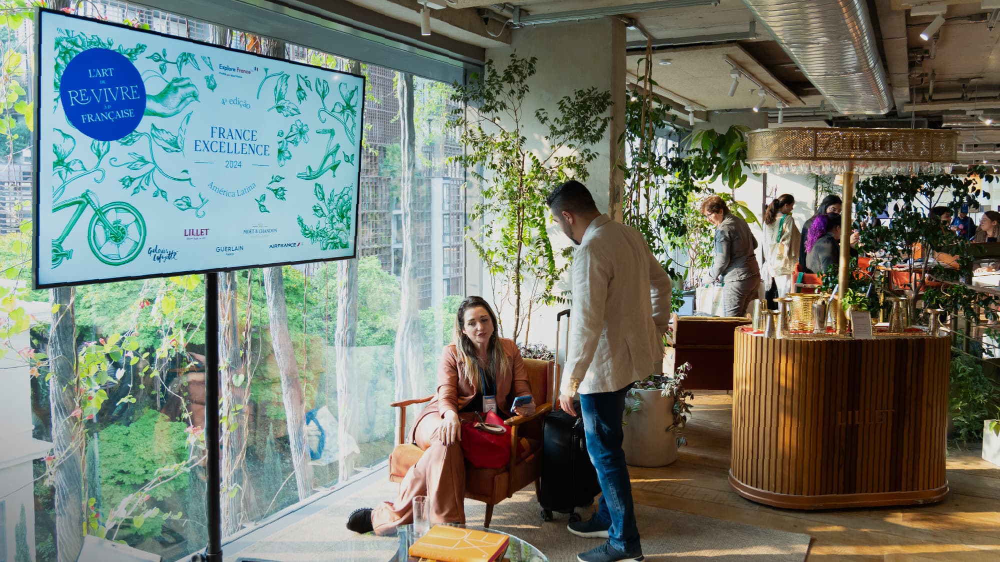 Identidade visual France Excellence 2024, RegularSwitch